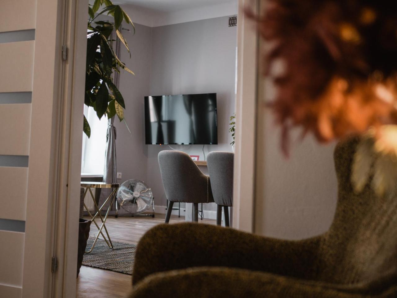 White Residence 4Rooms - City Center Varsovie Extérieur photo