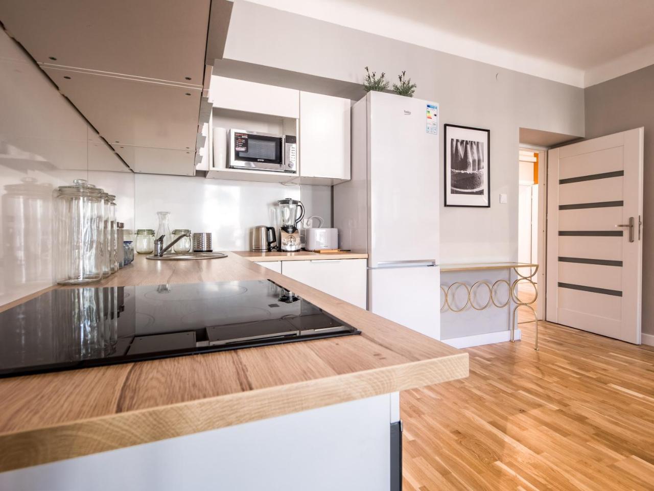 White Residence 4Rooms - City Center Varsovie Extérieur photo