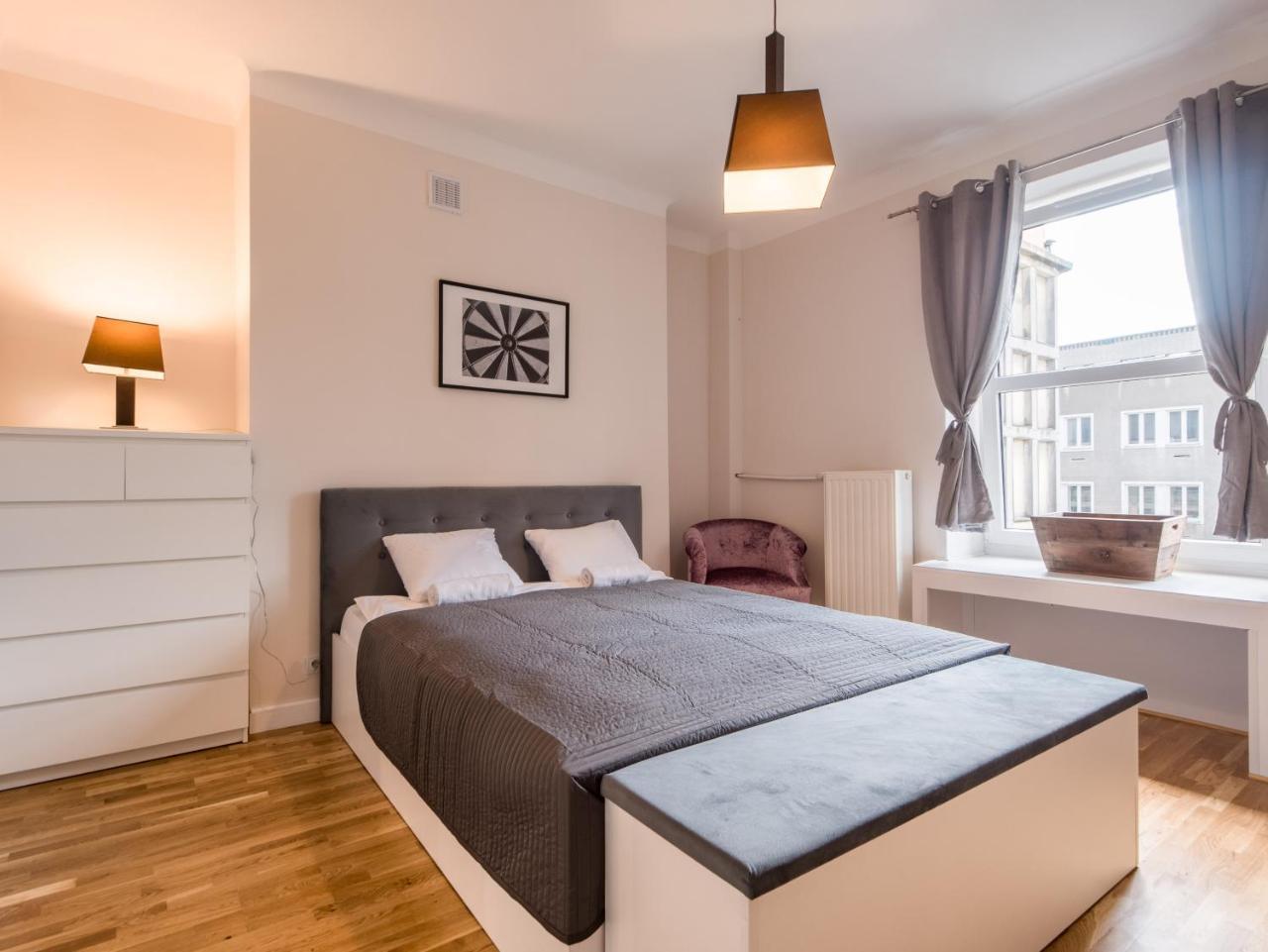 White Residence 4Rooms - City Center Varsovie Extérieur photo