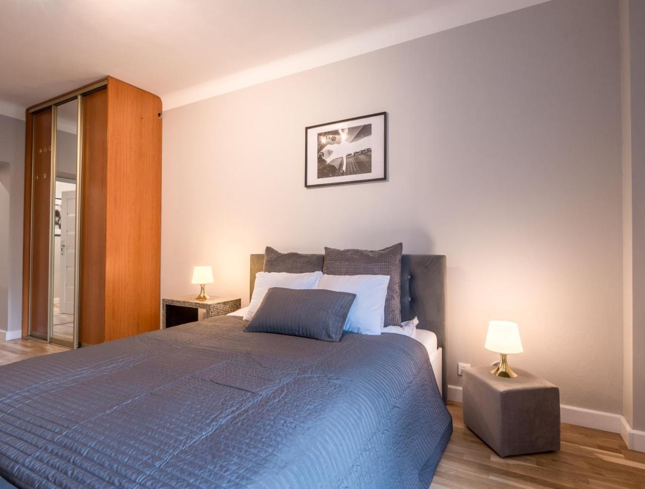 White Residence 4Rooms - City Center Varsovie Extérieur photo